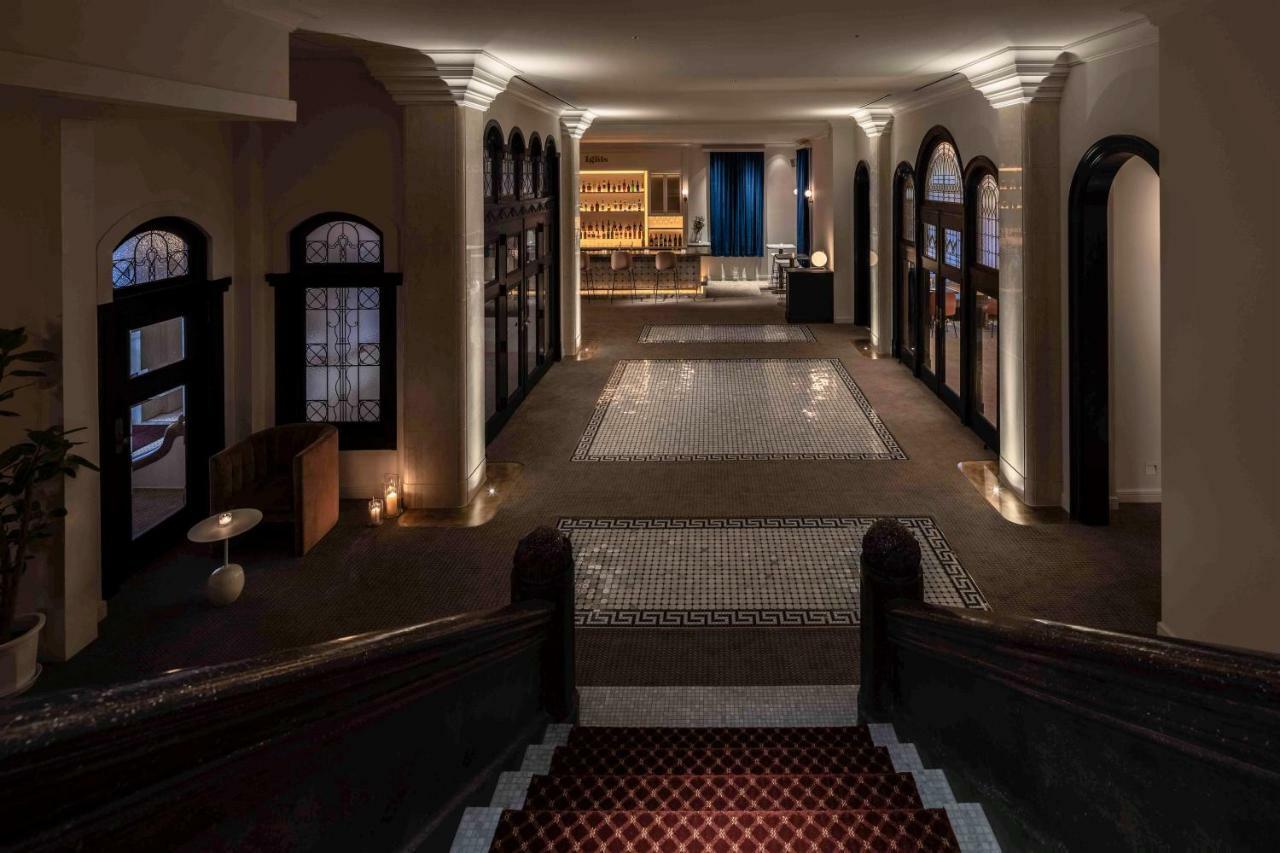 Unwind Hotel & Bar Отару Екстер'єр фото